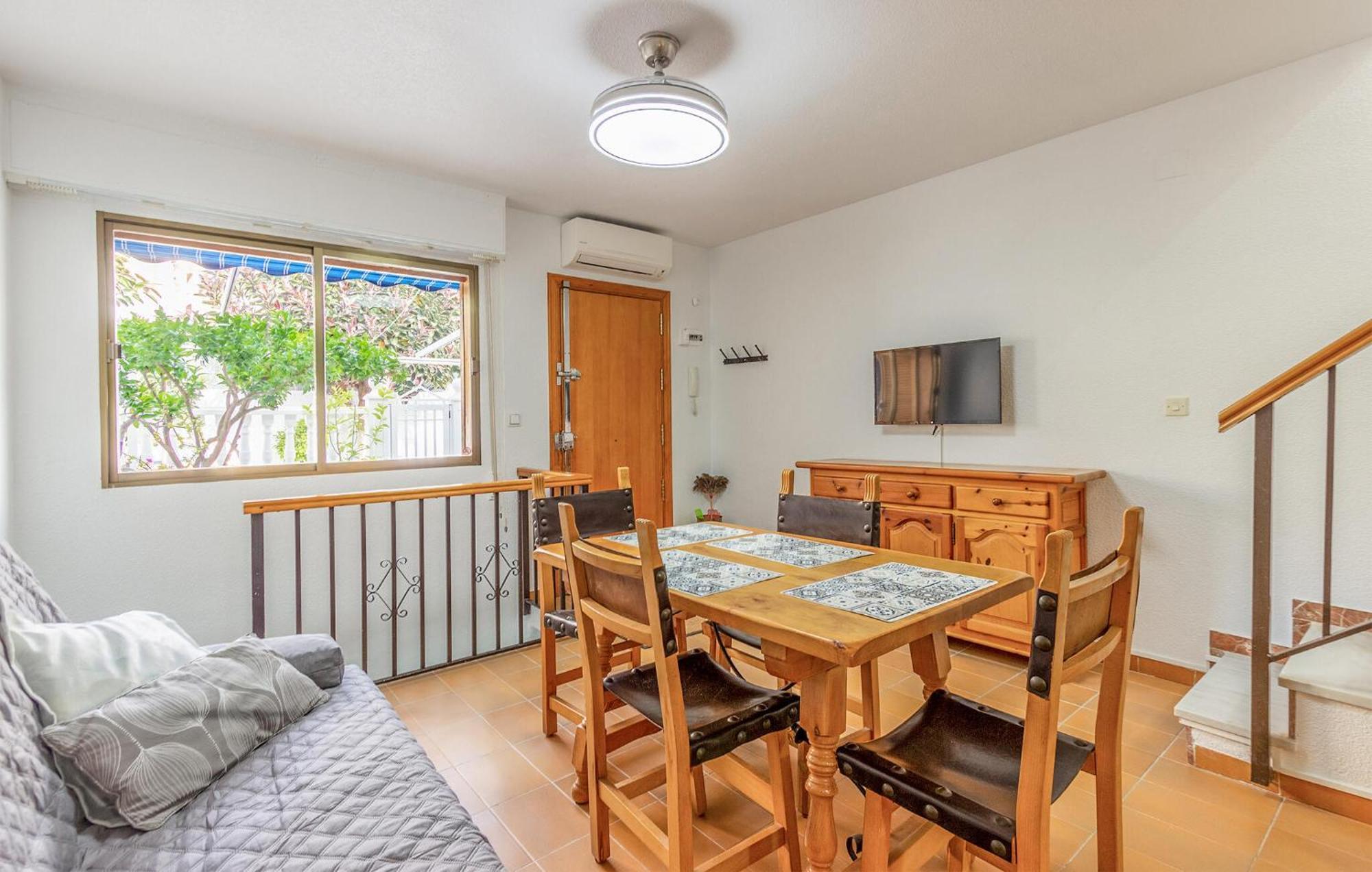 2 Bedroom Awesome Home In Santa Pola Extérieur photo